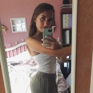 Meet your Posher, Ciara